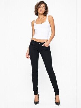 #12 NWOT Women's True Religion Black Jeans Size 26